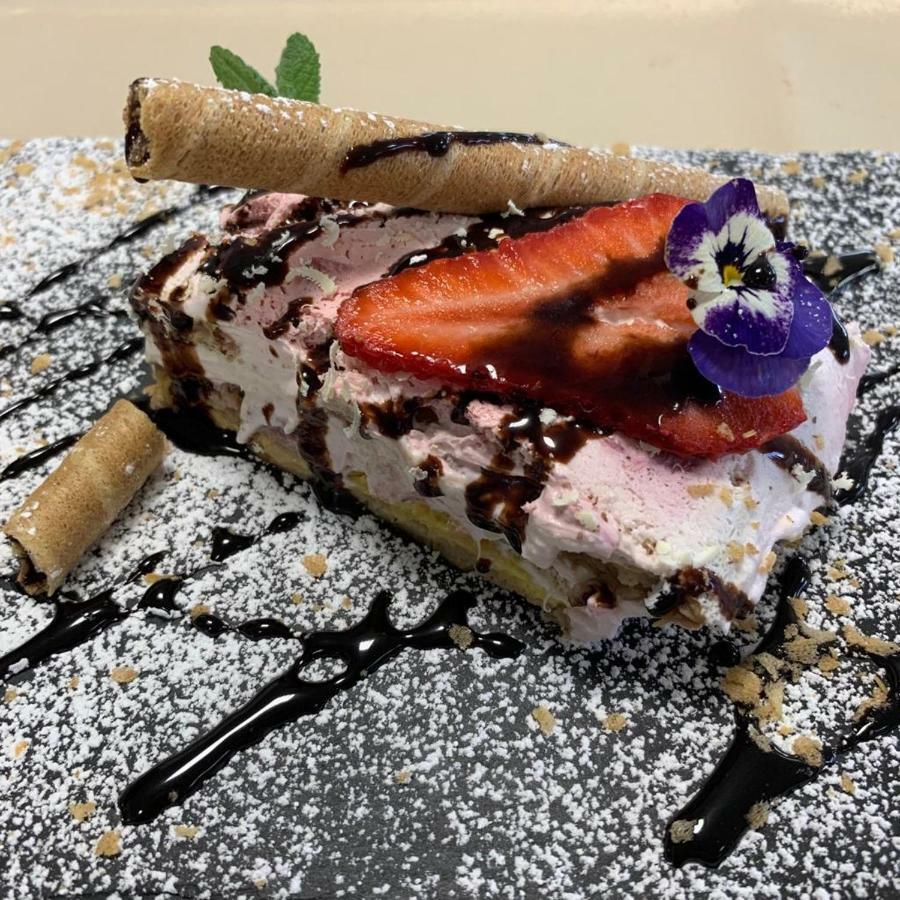 Alojamento Restaurante Dom Dinis Вила Нова де Пойарес Екстериор снимка