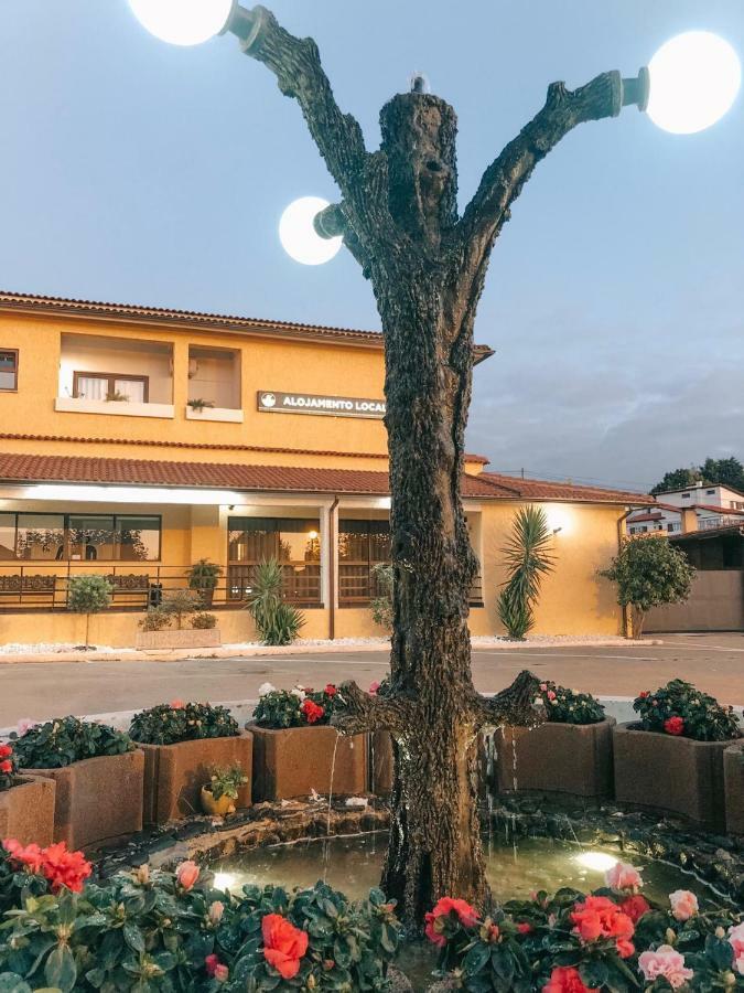 Alojamento Restaurante Dom Dinis Вила Нова де Пойарес Екстериор снимка